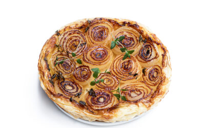 Tarte fine aux oignons – Recette facile et savoureuse