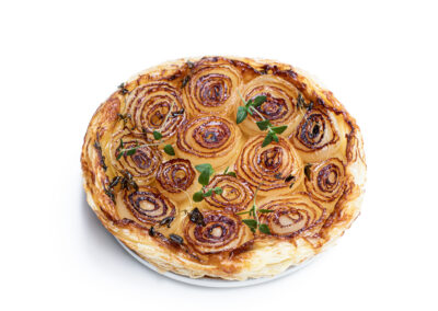 Tarte fine aux oignons – Recette facile et savoureuse