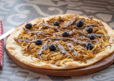 Pissaladière gourmande – Recette traditionnelle et savoureuse